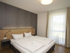 24028763-Ferienwohnung-4-Wreechen-300x225-4