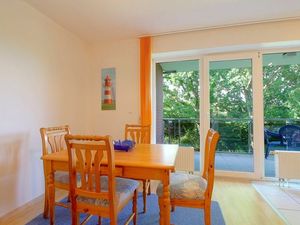 22943951-Ferienwohnung-3-Wremen-300x225-1