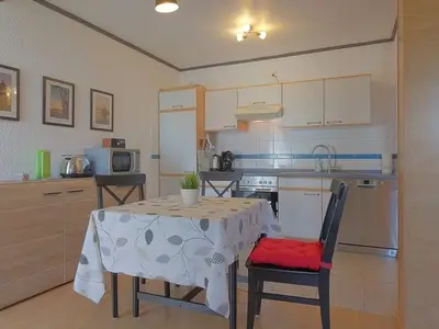Ferienwohnung für 3 Personen (50 m²) in Wremen 5/10