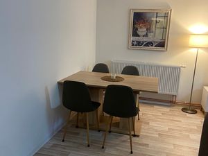 24044794-Ferienwohnung-6-Wunstorf-300x225-1