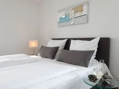 Ferienwohnung für 8 Personen (80 m²) in Wunstorf 1/10