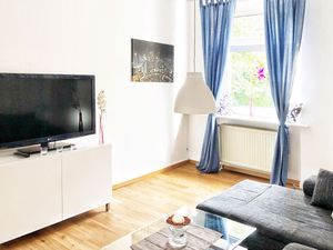 22293985-Ferienwohnung-5-Wuppertal-300x225-3