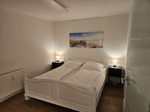 23696256-Ferienwohnung-4-Wurster Nordseeküste-300x225-5