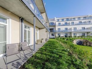 22314537-Ferienwohnung-4-Wustrow (Ostseebad)-300x225-1