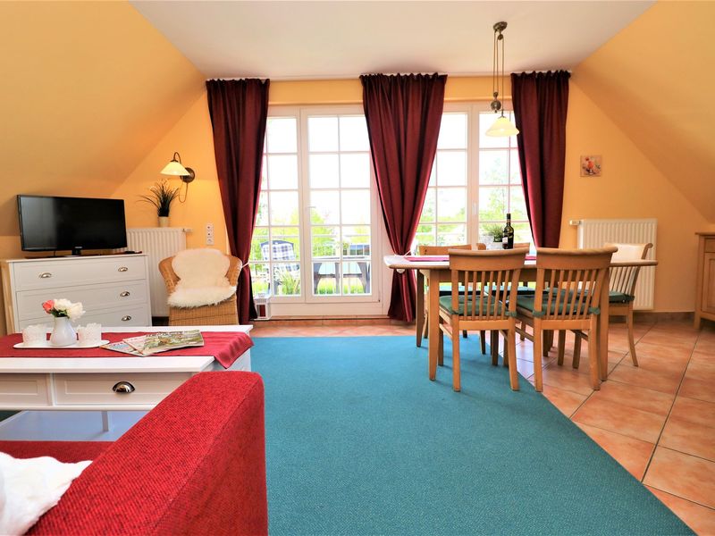 23885307-Ferienwohnung-6-Wustrow (Ostseebad)-800x600-0