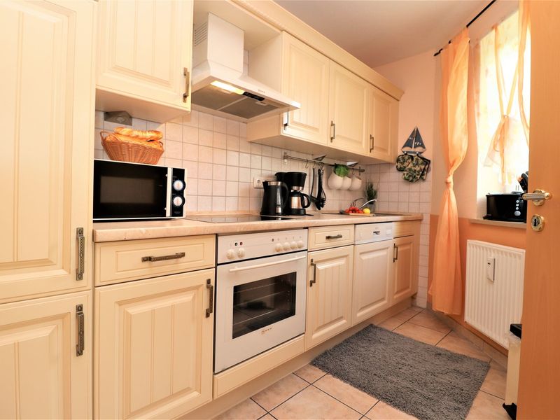 23885322-Ferienwohnung-4-Wustrow (Ostseebad)-800x600-1