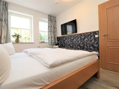 Ferienwohnung für 2 Personen (48 m²) in Wustrow (Ostseebad) 4/10