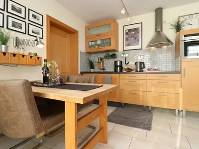 Ferienwohnung für 3 Personen (51 m²) in Wustrow (Ostseebad) 1/10