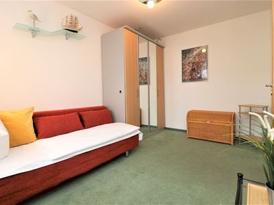 Ferienwohnung für 6 Personen (96 m²) in Wustrow (Ostseebad) 3/10