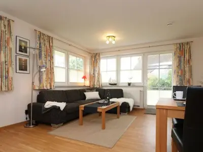 Ferienwohnung für 2 Personen (53 m²) in Wustrow (Ostseebad) 1/10