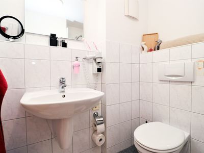 Ferienwohnung für 3 Personen (43 m²) in Wustrow (Ostseebad) 9/10