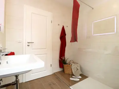 Ferienwohnung für 4 Personen (48 m²) in Wustrow (Ostseebad) 5/10