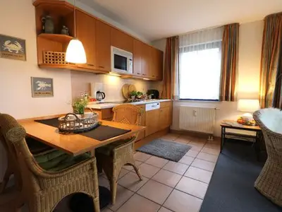 Ferienwohnung für 4 Personen (51 m²) in Wustrow (Ostseebad) 3/10