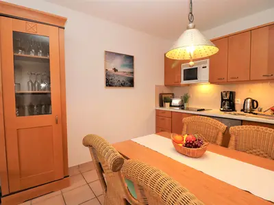 Ferienwohnung für 2 Personen (48 m²) in Wustrow (Ostseebad) 3/10