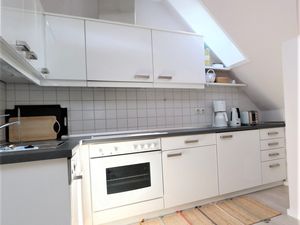 23885379-Ferienwohnung-2-Wustrow (Ostseebad)-300x225-1