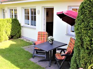 23885376-Ferienwohnung-4-Wustrow (Ostseebad)-300x225-5