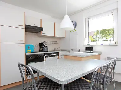 Ferienwohnung für 4 Personen (50 m²) in Wustrow (Ostseebad) 6/10