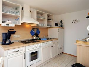 23972818-Ferienwohnung-3-Wustrow (Ostseebad)-300x225-4