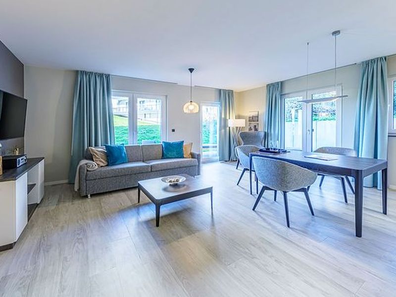 22246365-Ferienwohnung-3-Wustrow (Ostseebad)-800x600-0