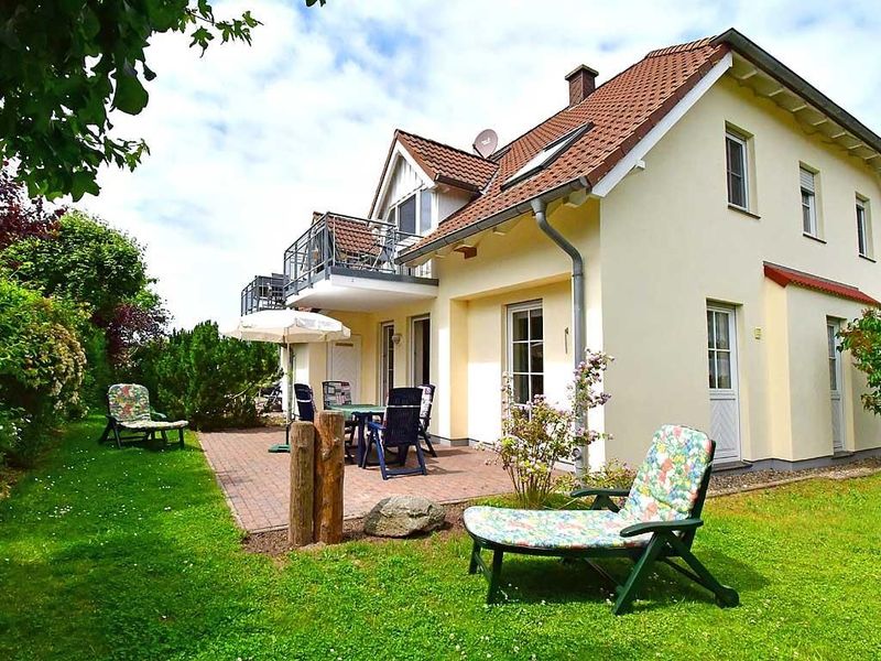 24038952-Ferienwohnung-4-Wustrow (Ostseebad)-800x600-0