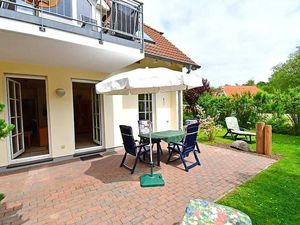 24038952-Ferienwohnung-4-Wustrow (Ostseebad)-300x225-3