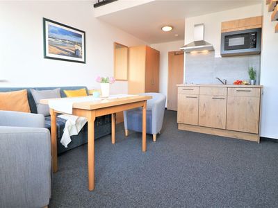 Ferienwohnung für 3 Personen (43 m²) in Wustrow (Ostseebad) 1/10