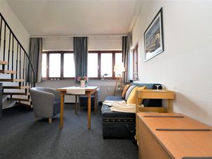 24056275-Ferienwohnung-3-Wustrow (Ostseebad)-300x225-1