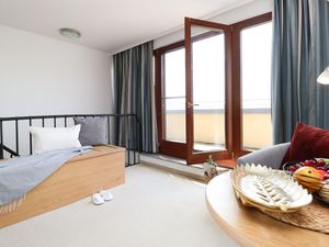 24056275-Ferienwohnung-3-Wustrow (Ostseebad)-300x225-3