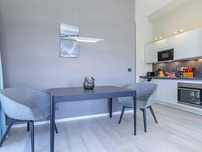 Ferienwohnung Ostseedeck Ostseebad Wustrow ZweiWasser Alte Seefahrtschule Küche und Essbereich