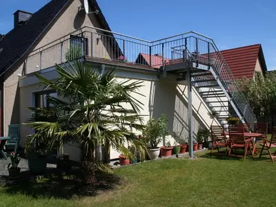 Ferienwohnung für 2 Personen (56 m²) in Wustrow (Ostseebad) 1/10