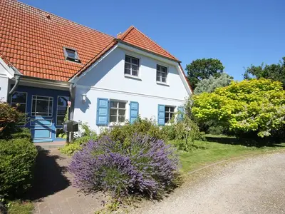 Ferienwohnung für 4 Personen (60 m²) in Wustrow (Ostseebad) 1/10
