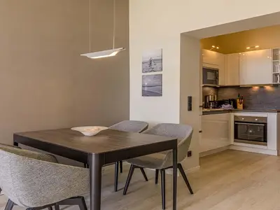 Ferienwohnung Sonnenblume Ostseebad Wustrow Wohnzimmer mit separaten Essbereich