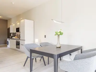 Ferienwohnung Vitus Bering Suite Ostseebad Wustrow ZweiWasser Alte Seefahrtschule Essbereich