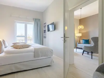 Ferienwohnung Columbus Suite Ostseebad Wustrow ZweiWasser Alte Seefahrtschule Schlafzimmer