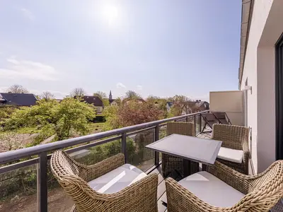 Ferienwohnung Humboldsuite Ostseebad Wustrow ZweiWasser Alte Seefahrtschule Balkon