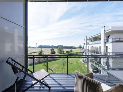 Ferienwohnung Meerglück Ostseebad Wustrow ZweiWasser Alte Seefahrtschule Balkon