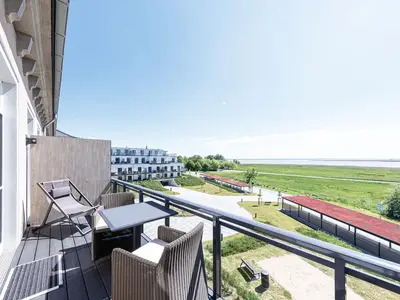 Ferienwohnung Ostseestern Ostseebad Wustrow ZweiWasser Alte Seefahrtschule Balkon mit Ausblick
