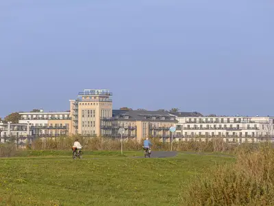 Ferienwohnung Boddendomizil Ostseebad Wustrow ZweiWasser Alte Seefahrtschule Aussenansicht