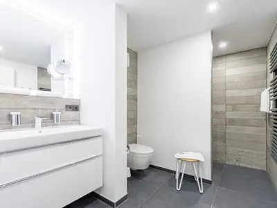 Ferienwohnung Boddensonne Ostseebad Wustrow ZweiWasser Alte Seefahrtschule Badezimmer