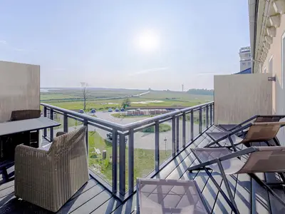Ferienwohnung Ostseelounge Ostseebad Wustrow ZweiWasser Alte Seefahrtschule Balkon