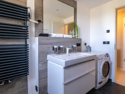 Ferienwohnung Seestern Wustrow Bad mit Waschmaschine