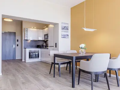 Ferienwohnung Ostseefeeling Ostseebad Wustrow ZweiWasser Alte Seefahrtschule Küche und Essbereich