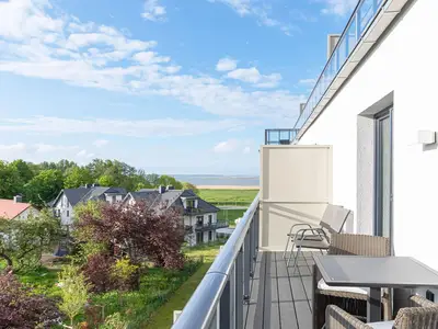 Ferienwohnung Boddenglück Ostseebad Wustrow ZweiWasser Alte Seefahrtschule Balkon mit Weitblick