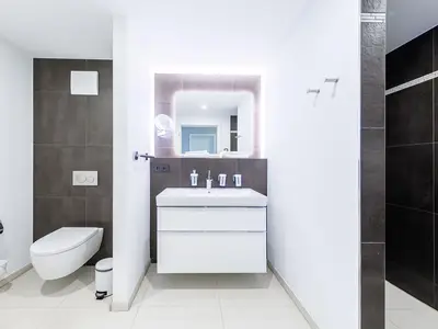 Ferienwohnung Boddendeck Ostseebad Wustrow ZweiWasser Alte Seefahrtschule Badezimmer