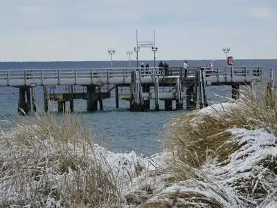 Ferienwohnung für 2 Personen (60 m²) in Wustrow (Ostseebad) 4/10