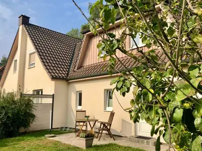Ferienwohnung für 2 Personen (45 m²) in Wustrow (Ostseebad) 2/10