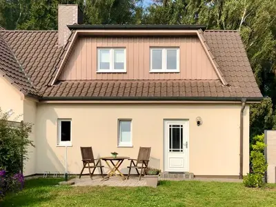 Ferienwohnung für 2 Personen (45 m²) in Wustrow (Ostseebad) 3/10