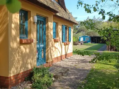 Ferienwohnung für 2 Personen (35 m²) in Wustrow (Ostseebad) 4/10