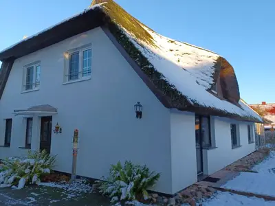 Ferienwohnung für 4 Personen (60 m²) in Wustrow (Ostseebad) 1/10