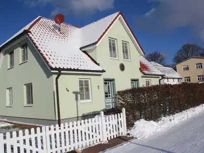 Ferienwohnung für 4 Personen (66 m²) in Wustrow (Ostseebad) 1/10